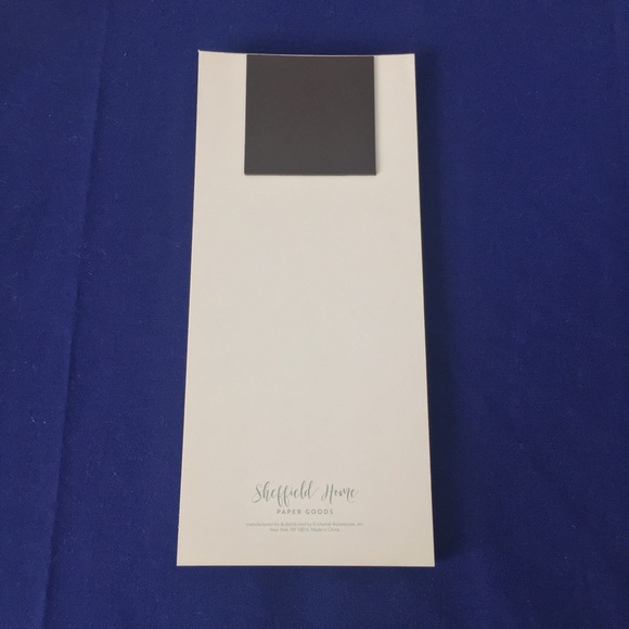 Butterfly and Flower Notepad - Picture 3 of 7